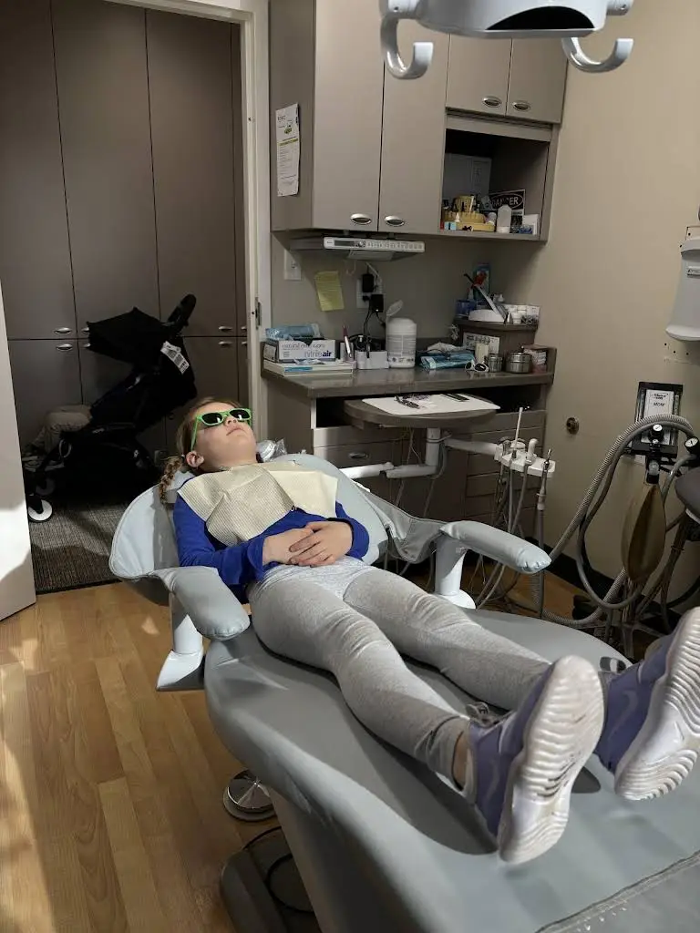 Convivial Dental
