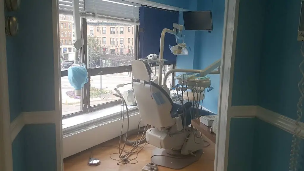 Chestnut Hill Dental Associates