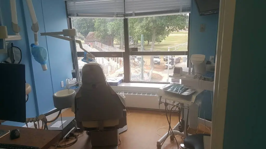 Chestnut Hill Dental Associates