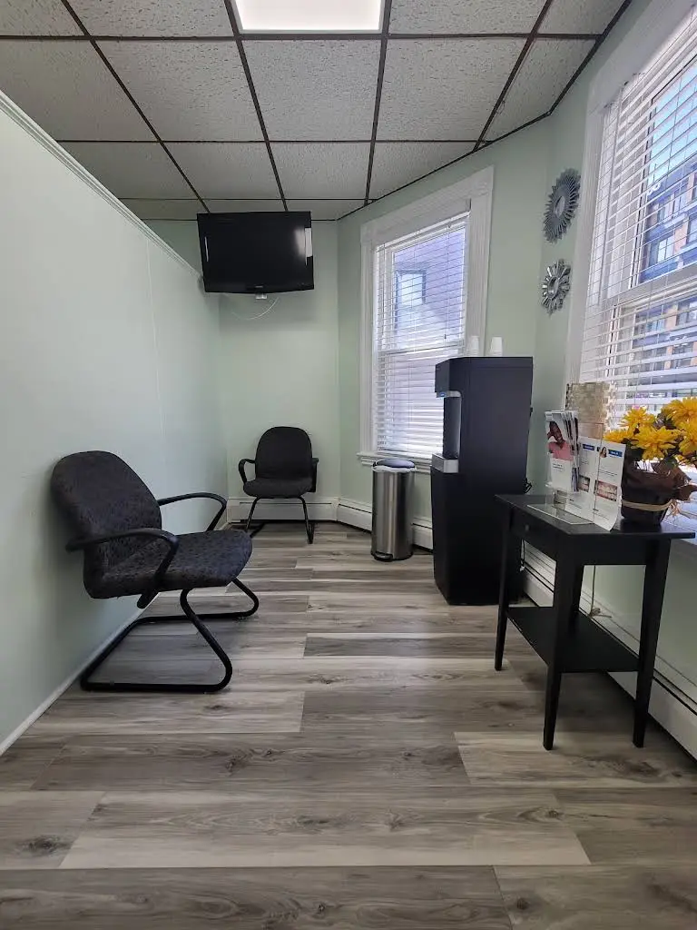 Broadway Dentist