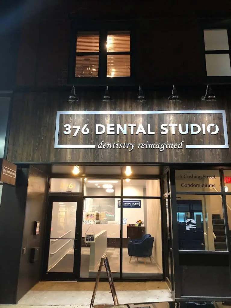 376 Dental Studio