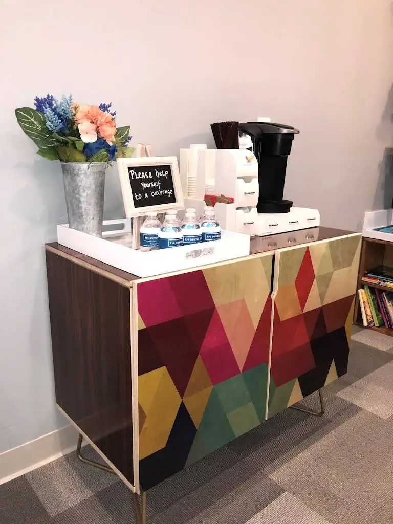 376 Dental Studio