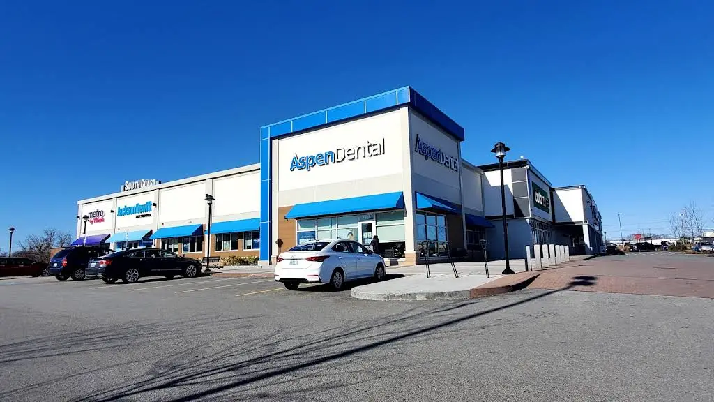 Aspen Dental - Professional dental clinic exterior with modern facilities