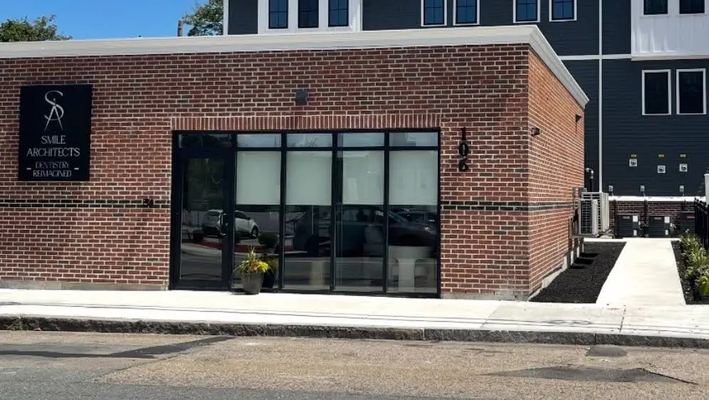 Smile Architects - Professional dental clinic exterior with modern facilities