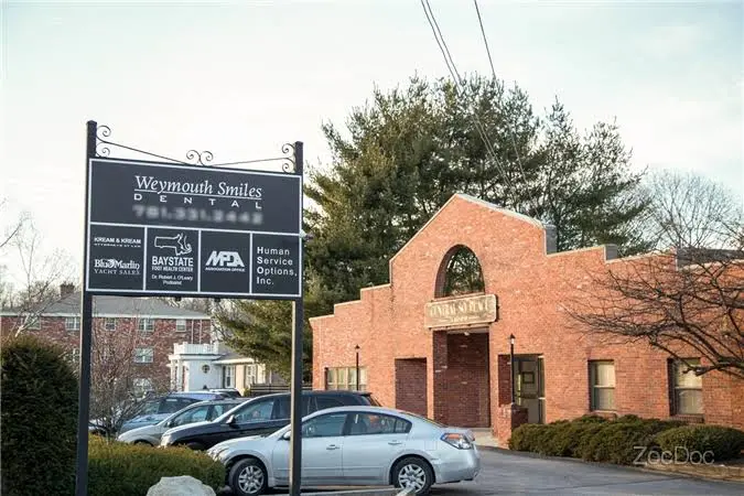 Comfort Dental - Professional dental clinic exterior with modern facilities