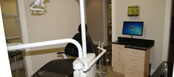 T Station Dental Group