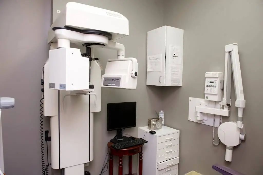 Smileboston Cosmetic and Implant Dentistry