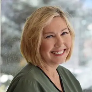 Dr. Maria Georgaklis