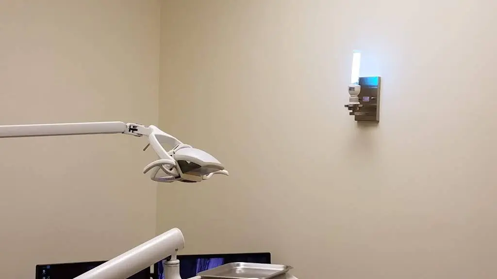 Courtyard Dental - Professional dental clinic exterior with modern facilities