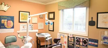 Crown Dental
