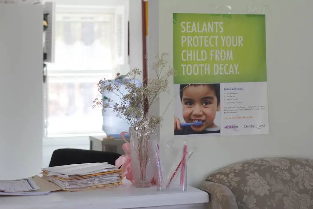 Pembroke Dental Associates: Jones Margaret K DMD