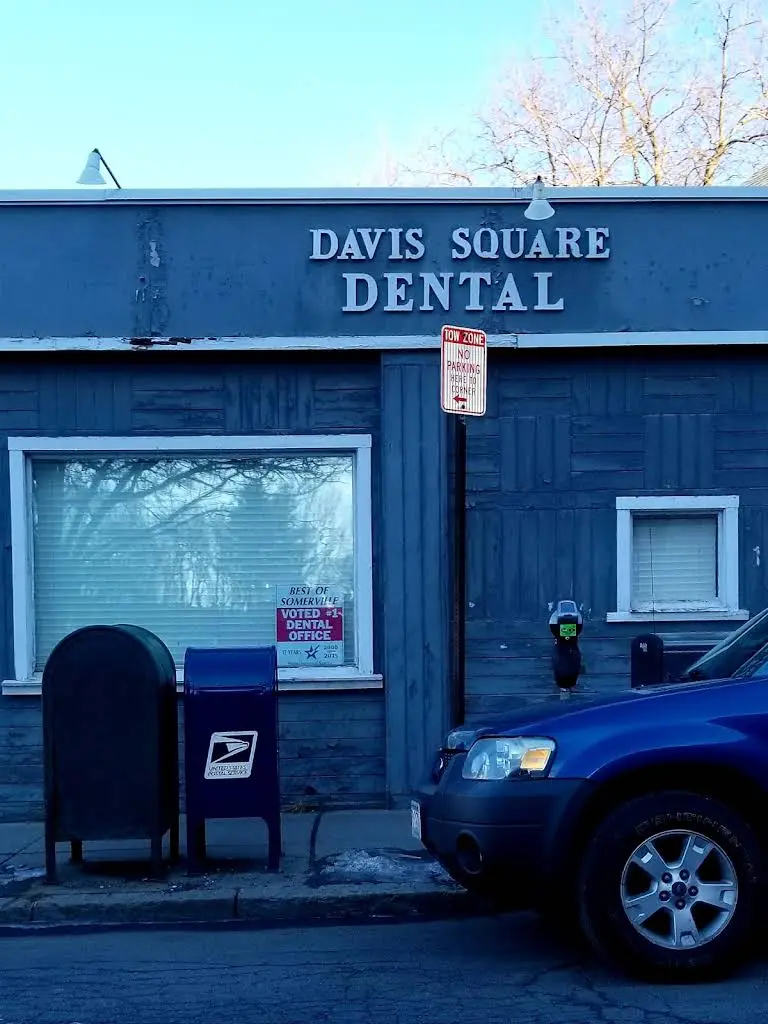 T Station Dental