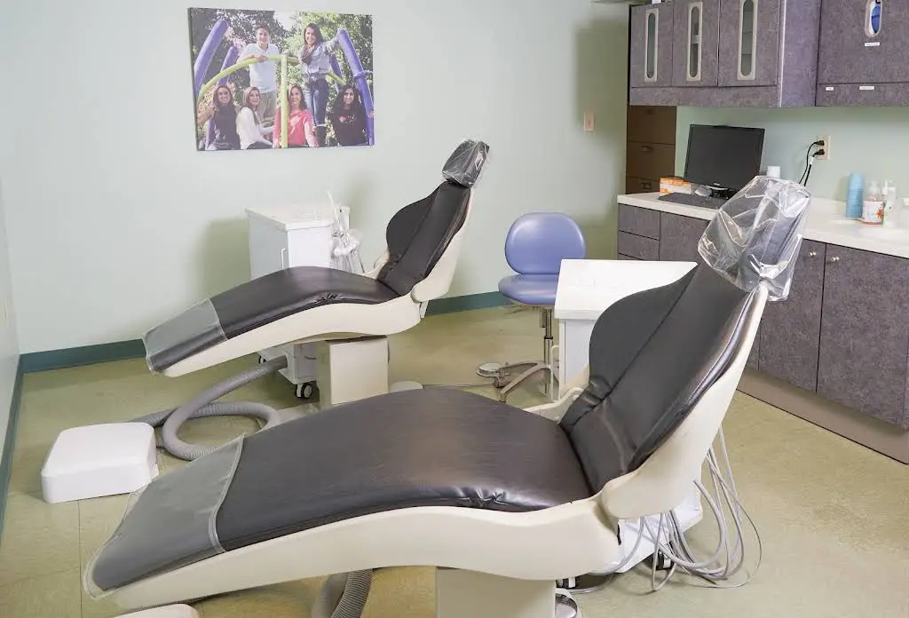 Simply Pediatric Dentistry & Orthodontics Pelham - Professional dental clinic exterior with modern facilities