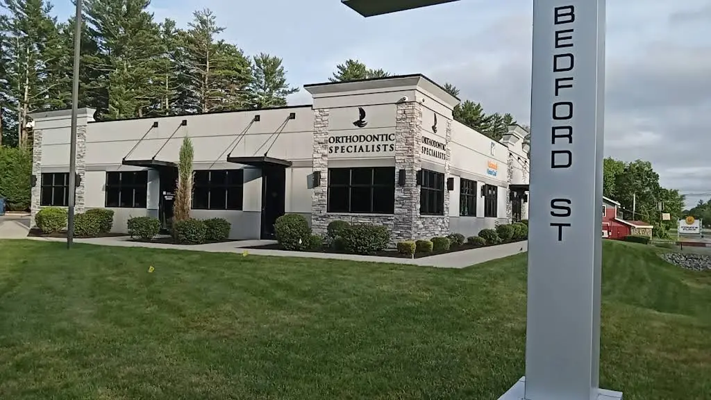 Middleboro Oral Surgeons - Dr. Alireza Ashrafi