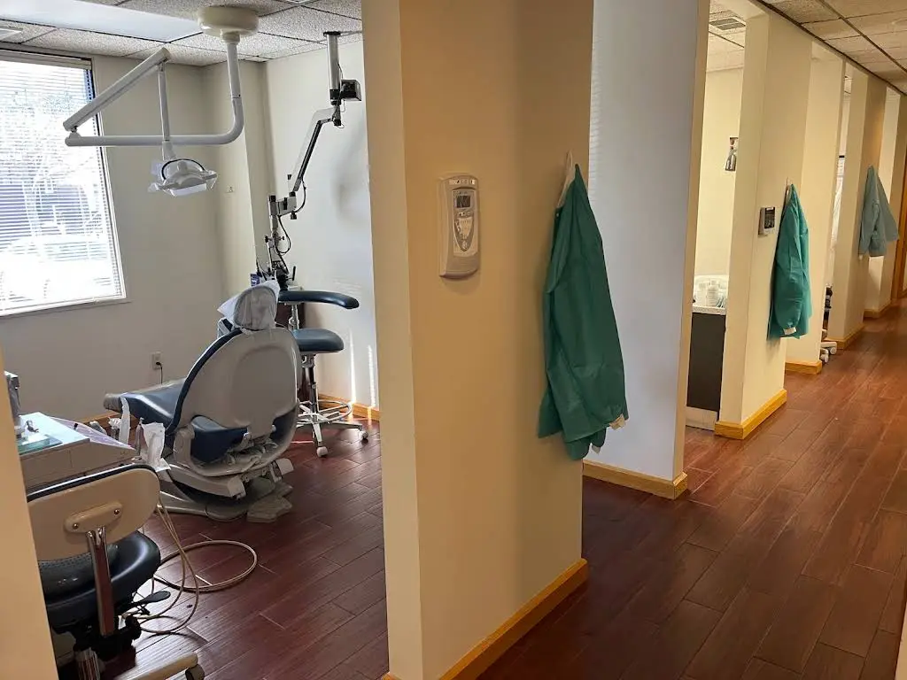 Southcoast Endodontics - Professional dental clinic exterior with modern facilities