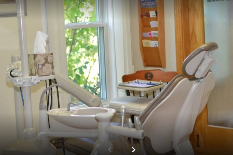 Dr. Butt's Orthodontics - Marshfield