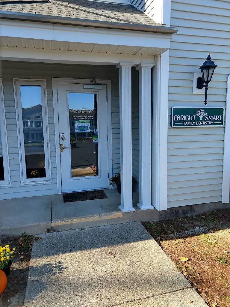 Ebright & Smart Family Dentistry - Professional dental clinic exterior with modern facilities