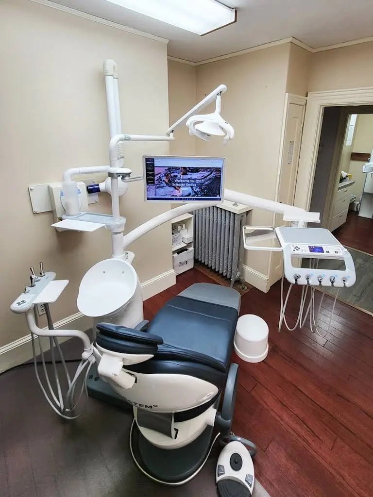 Scituate Smiles Dental Clinic - Professional dental clinic exterior with modern facilities