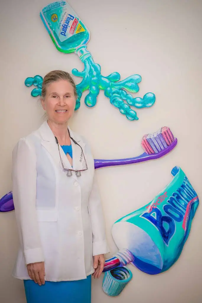 Diane Bonanni, D.M.D. - Stoneham Family and Cosmetic Dentistry