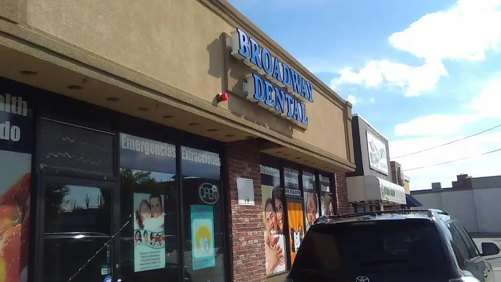 Broadway Dental
