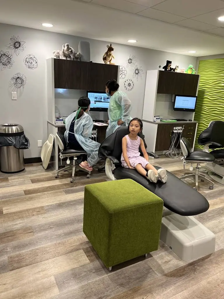 Kangaroo Smiles Pediatric Dentistry and Orthodontics