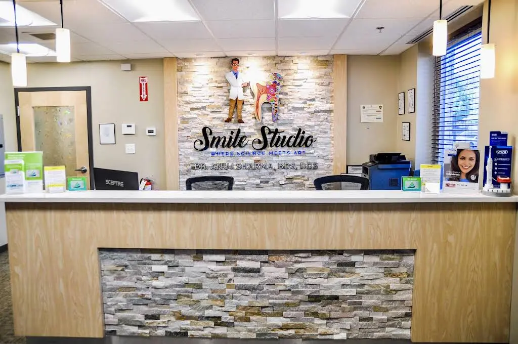 Smile Studio Lawrence - Professional dental clinic exterior with modern facilities