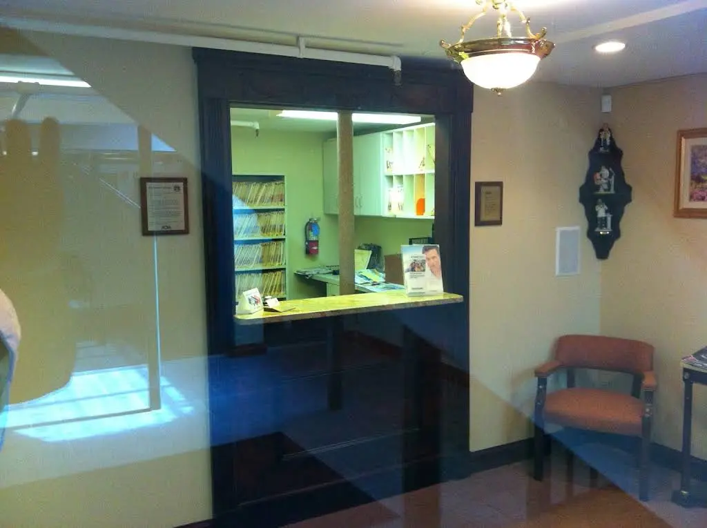 Andover Dental Care - Charles F. McQuade DMD