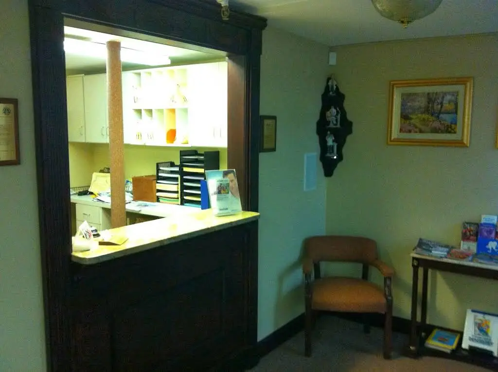 Andover Dental Care - Charles F. McQuade DMD