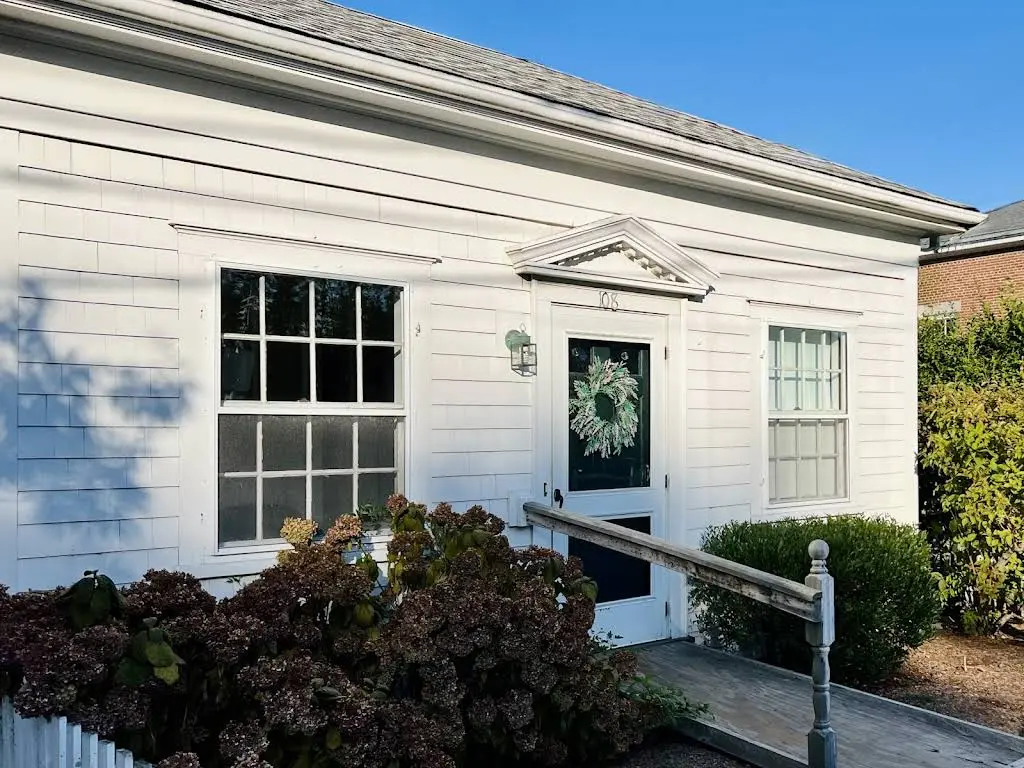 Jones Dental Cape Cod - Professional dental clinic exterior with modern facilities