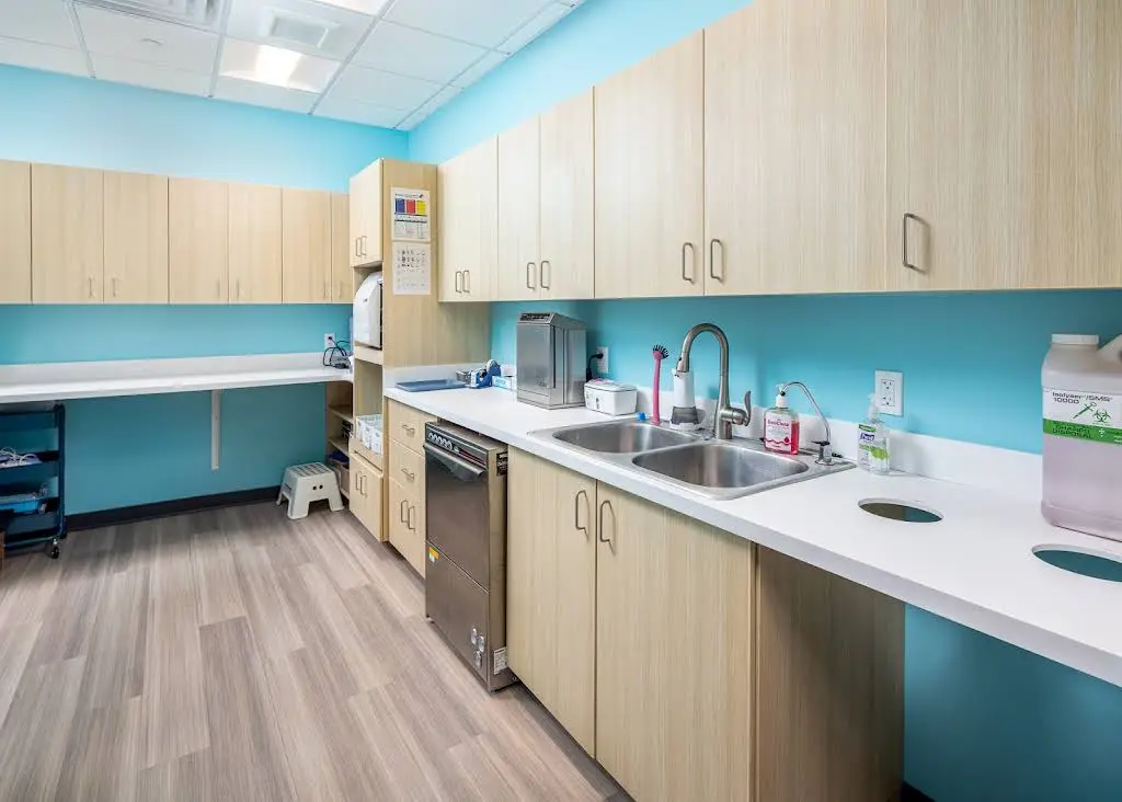 Broad Smiles Pediatric Dentistry & Orthodontics