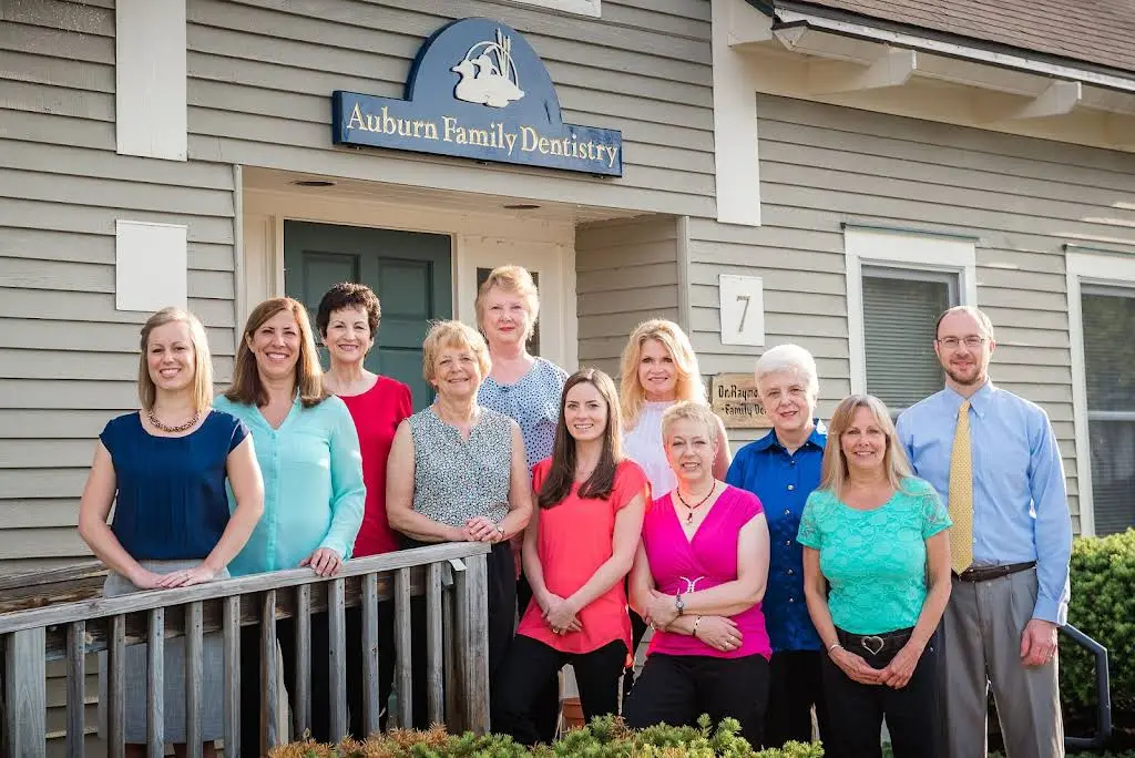 Auburn Family Dentistry - Professional dental clinic exterior with modern facilities