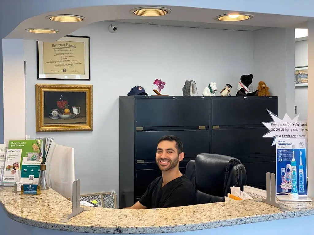 Davidyan Dental