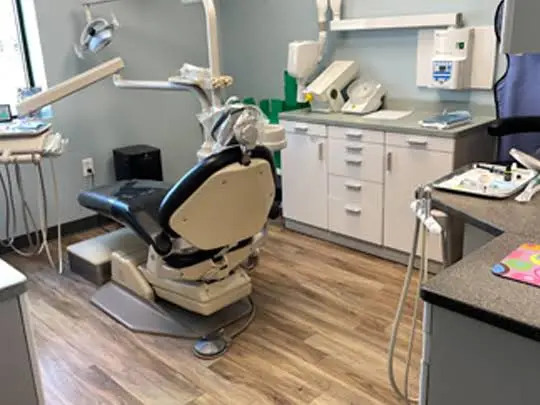 Hyannis Dental Partners - Professional dental clinic exterior with modern facilities