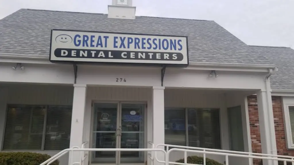 Great Expressions Dental Centers - Professional dental clinic exterior with modern facilities