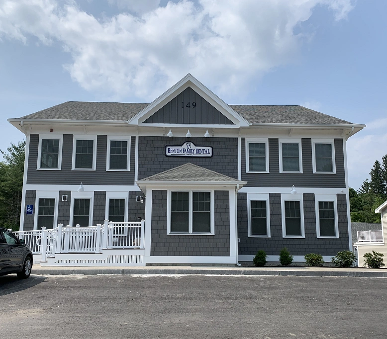 Benton Family Dental, PLLC - Professional dental clinic exterior with modern facilities
