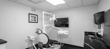 Hampton Cosmetic & Implant Dentistry