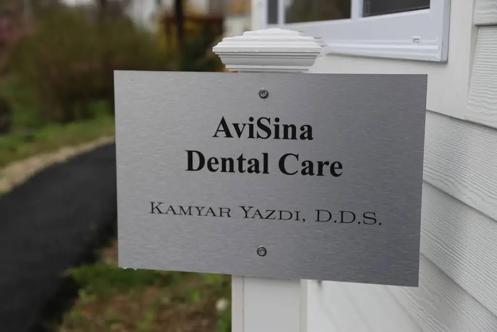 AviSina Dental Care
