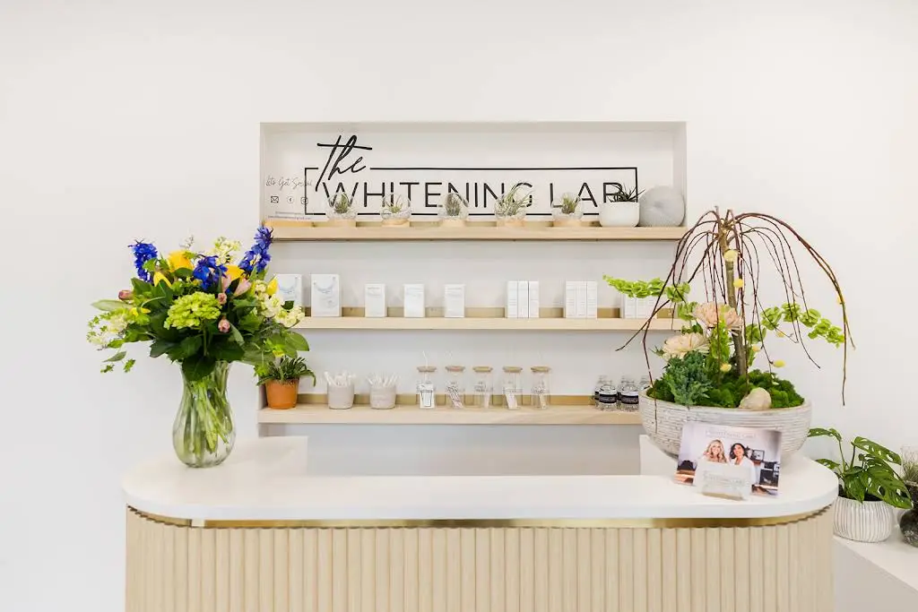 The Whitening Lab