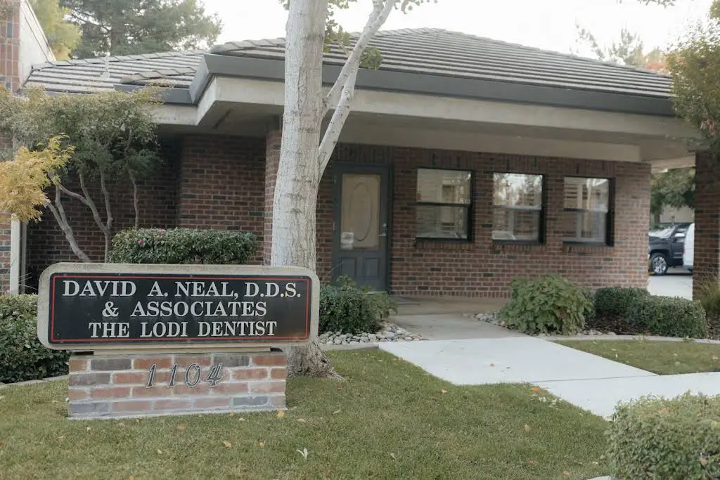 The Lodi Dentist - Professional dental clinic exterior with modern facilities