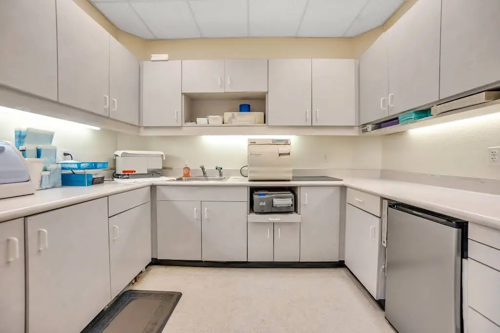 Fountain Plaza Family Dental Wallace J. Bellamy, DMD