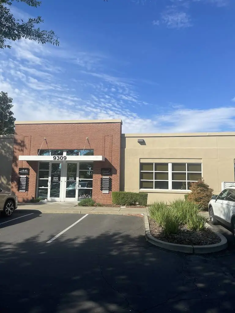 Capitol Perio - Professional dental clinic exterior with modern facilities