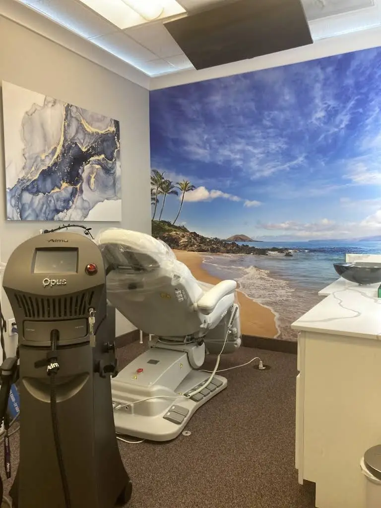 Camden Dental and Facial Aesthetics: Raju Dhariwal, DDS
