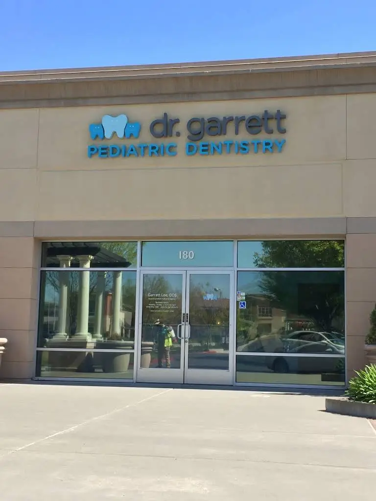 Dr Garrett Pediatric Dentistry - Professional dental clinic exterior with modern facilities