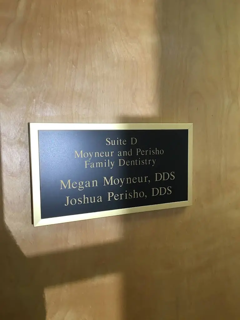 Moyneur & Perisho Family Dentistry