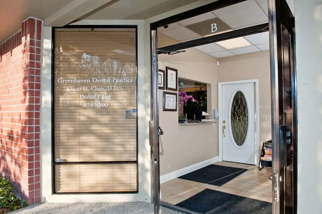 Greenhaven Dental Practice - Professional dental clinic exterior with modern facilities