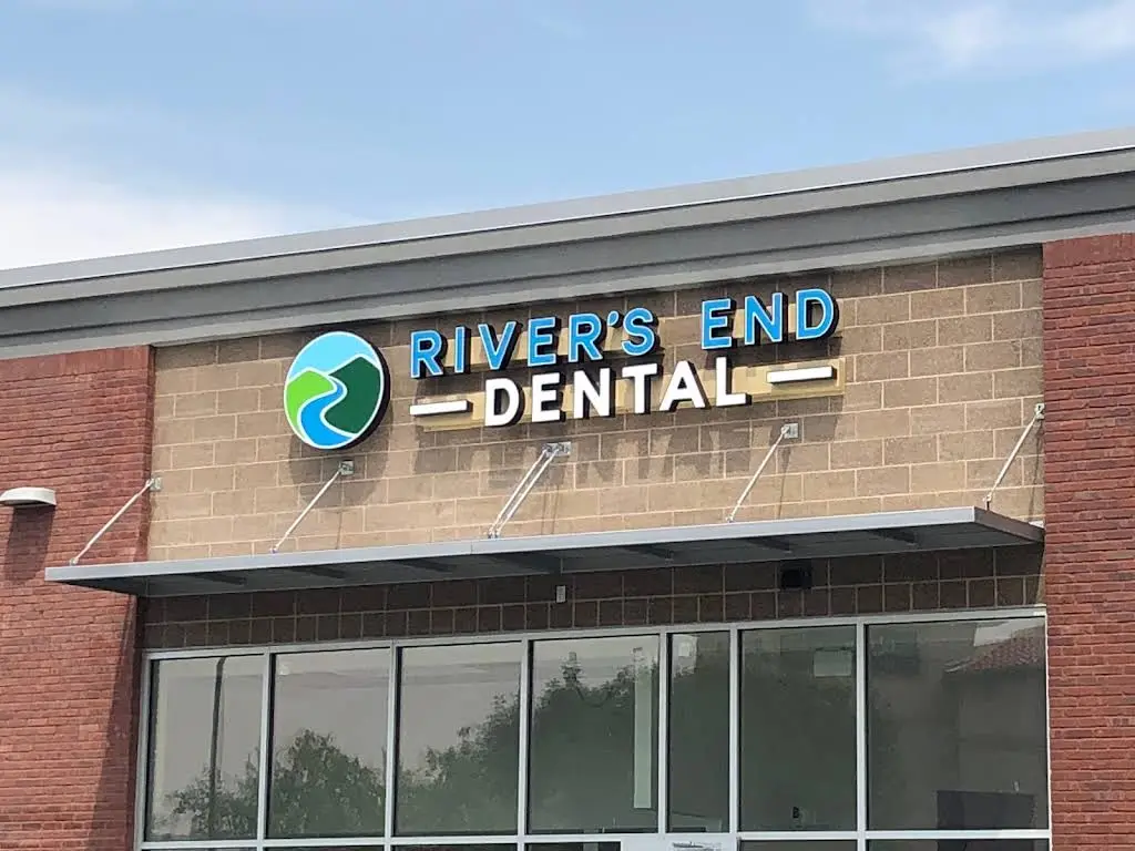 River's End Dental - Professional dental clinic exterior with modern facilities