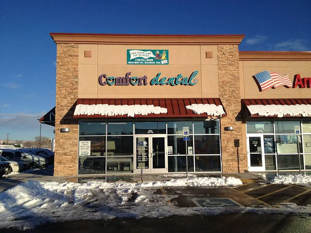 Comfort Dental - Professional dental clinic exterior with modern facilities
