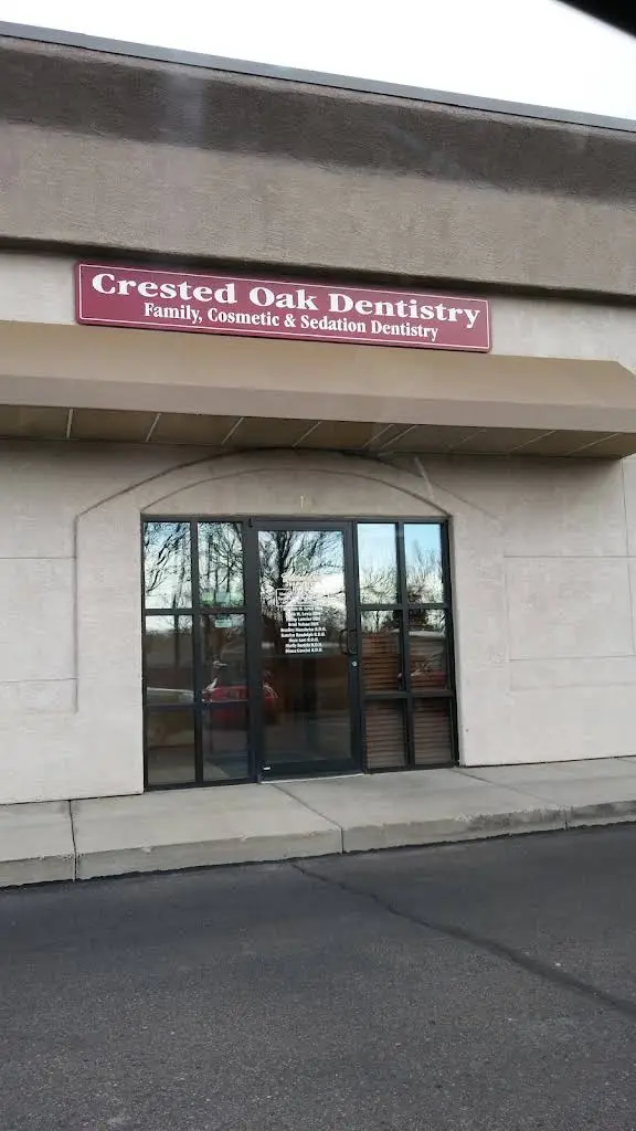 Crested Oak Dentistry - Professional dental clinic exterior with modern facilities