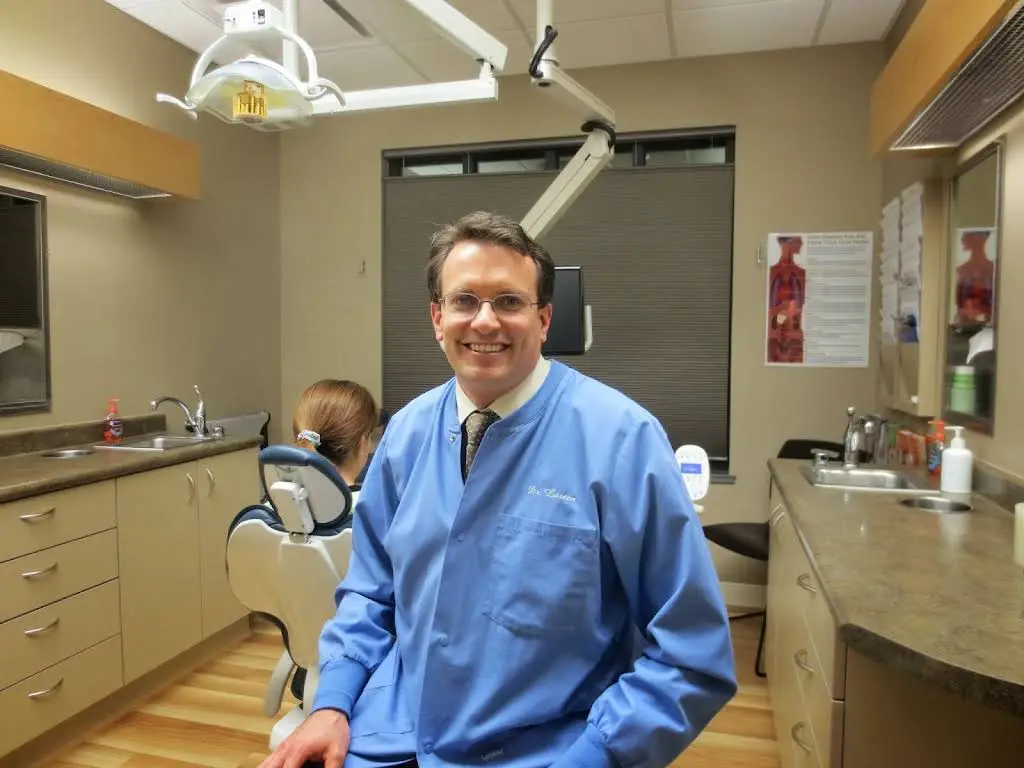 Larsen Dental