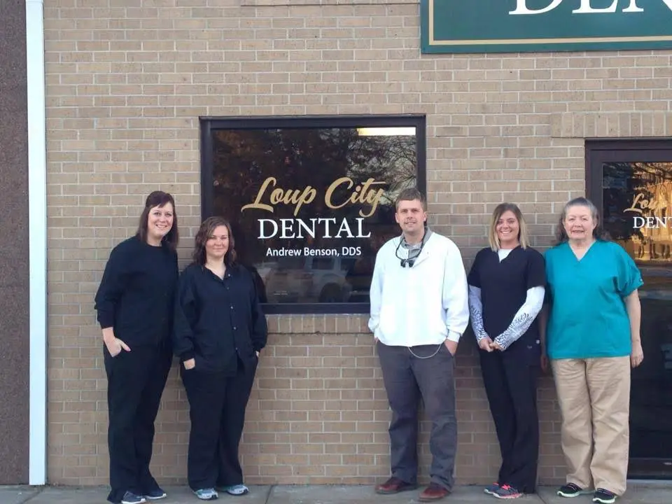 Loup City Dental - Professional dental clinic exterior with modern facilities
